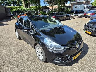 Renault Clio 0.9 TCe Limited picture 2