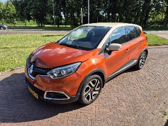 Schadeauto Renault Captur 0.9 TCe Dynamic 2013/7