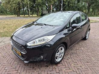 Damaged car Ford Fiesta 1.0 TITANIUM 2013/11