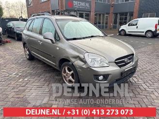 Kia Carens Carens III (FG), MPV, 2006 / 2013 2.0i CVVT 16V picture 1