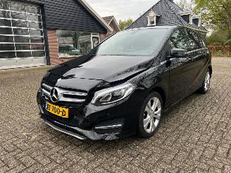 Coche accidentado Mercedes B-klasse B180 Amibition Automaat 2016/1