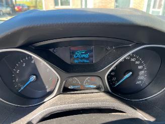 Ford Focus 1.0 Ecoboost Titanium picture 15