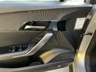 MG MG4 ELECTRIC LUXURY 64Kwh picture 18