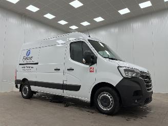 krockskadad bil bedrijf Renault Master 2.3 dCi Autom. 132kw L2H2 Navi Clima 2023/10