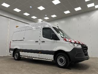 krockskadad bil bedrijf Mercedes Sprinter 35 317CDI L2H2 Navi Clima 2024/3
