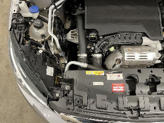 Peugeot 308 SW 1.2 PureTech Executive Panoramadak Navi Clima picture 16