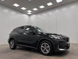 Schadeauto BMW X1 xDrive 25e Panoramadak Navi Clima 2024/6