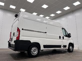 Peugeot Boxer 2.2 BlueHDI L2H2 Navi Airco picture 2