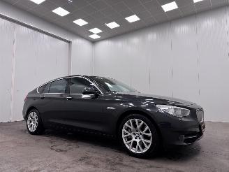 Vaurioauto  passenger cars BMW 5-serie GT 550i Autom. High Exe Navi Clima 2011/1