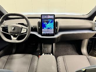 Volvo EX30 Single Motor Extended Range Plus 69 kWh picture 11