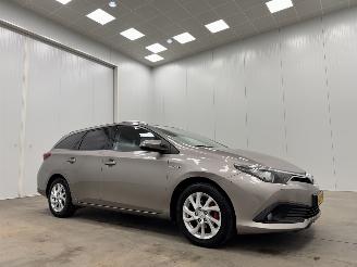 skadebil auto Toyota Auris Touring Sport 1.8 Hybrid Navi Clima 2015/7
