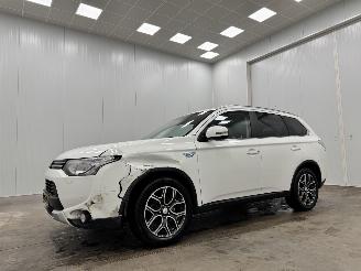 Mitsubishi Outlander 2.0 PHEV 4WD Limited Edition X-Line Navi Clima picture 4