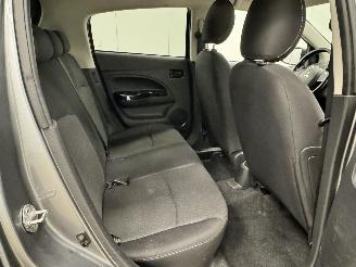 Mitsubishi Space-star 1.0 Intense Airco picture 10