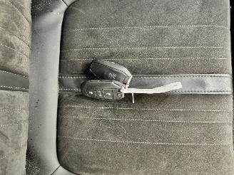 Peugeot 3008 1.2 Autom. GT Panoramadak Navi Clima picture 15