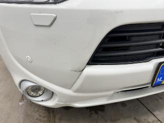 Mitsubishi Outlander 2.0 PHEV 4WD Instyle Navi Clima picture 22