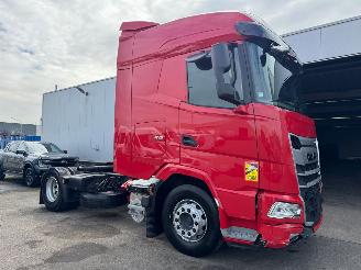 krockskadad bil vrachtwagen DAF XG 430 FT Autom. 2024/11