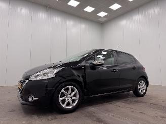Peugeot 208 1.2 PureTech Style 5-drs Navi Airco picture 4
