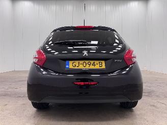 Peugeot 208 1.2 PureTech Style 5-drs Navi Airco picture 6