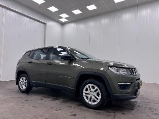 krockskadad bil auto Jeep Compass 1.4 MultiAir Sport Clima 2018/7