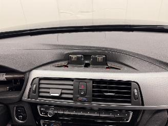 BMW 3-serie 318i Autom. Navi Clima picture 17