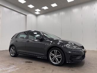 skadebil vrachtwagen Volkswagen Golf 1.5 TSI DSG R-Line Panoramadak Navi Clima 2019/6