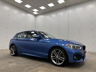 Schadeauto BMW 1-serie 118i M-Sport Executive Navi Clima 2016/1