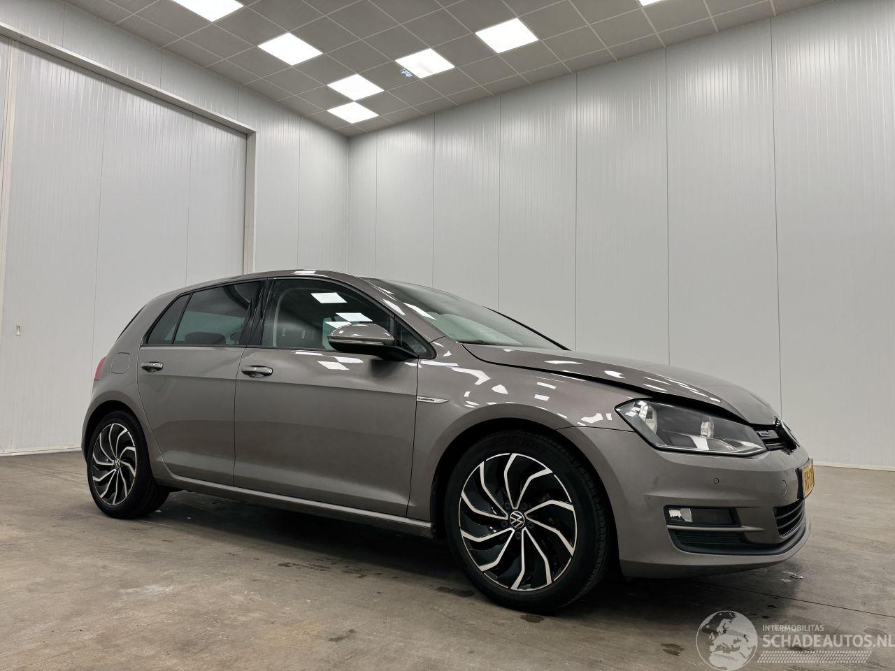 Volkswagen Golf 1.0 TSI 5-drs Navi Clima