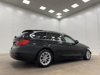 BMW 3-serie Touring 318d Autom. Navi Clima picture 2