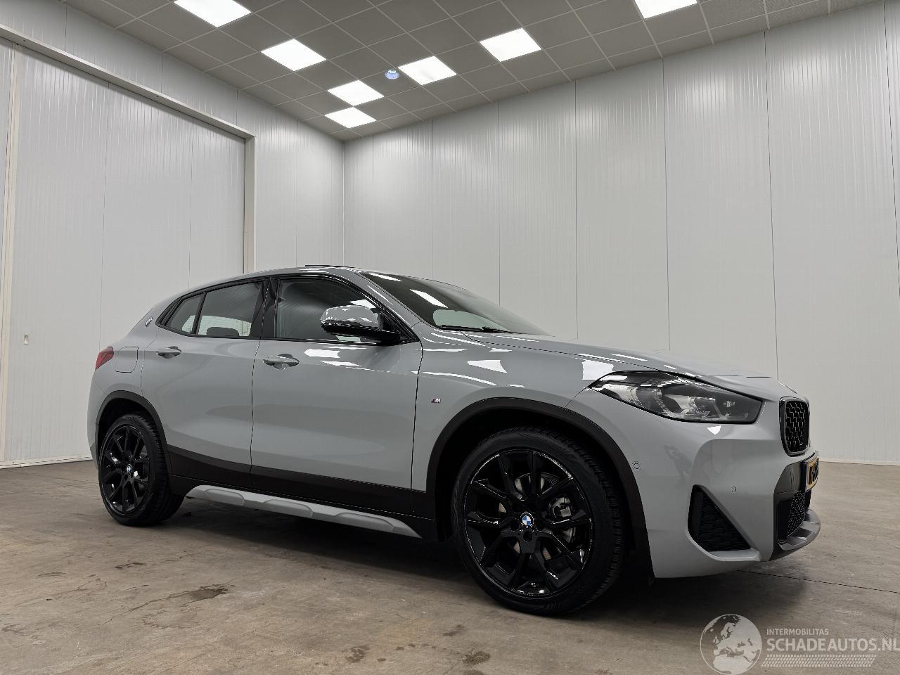 BMW X2 sDrive 18i High Exe M-Sport Panoramadak Navi Clima
