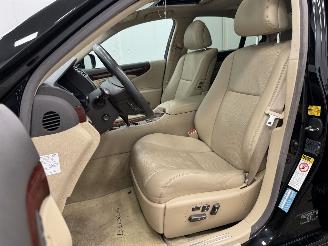 Lexus LS 460 Luxury picture 9