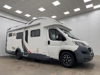 skadebil camper Roller Team  Magnifico 298 TL Airco 2015/7