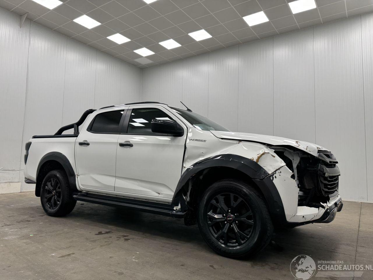 Isuzu D-Max 1.9 Autom. V-Cross DC 4wd Clima