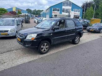 skadebil auto Kia Sportage Sportage (JE) Terreinwagen 2.0 CVVT 16V 4x2 (G4GC) [104kW] 2010/1
