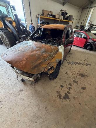 Salvage car Mazda CX-5 2.5 2019/1
