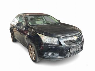 Coche siniestrado Chevrolet Cruze Cruze (300), Sedan, 2009 / 2015 1.8 16V VVT 2010/10