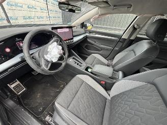 Volkswagen Golf Variant 2.0 TDI 110 kW Goal picture 11