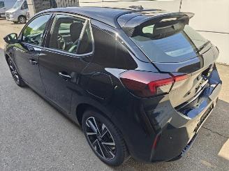 Opel Corsa GS. Hybrid 81 kW(110 PS). 6-Gang-Doppelkupplungsgetriebe (eDCT) picture 3