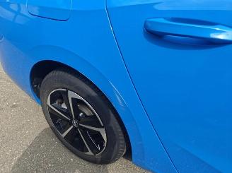 Opel Astra Sports Tourer GS 1.2 Turbo (96kW) Matrix picture 9