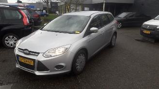 Schadeauto Ford Focus 1.6 TDCi ECOnetic Combi/o  Diesel 1.560cc 77kW (105pk) FWD 2012-06/2018-05  NGDB 2014/1