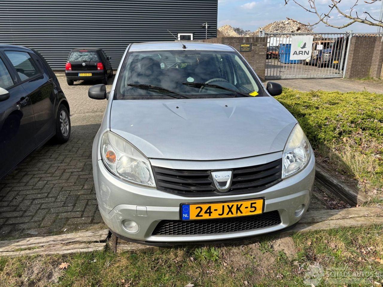 Dacia Sandero Sandero I (BS) - 1.2 16V Hatchback  Benzine 1.149cc 55kW (75pk) FWD 2008-11/2013-06 (BSDA1; BSDBN; BSDM2; BSRA1; BSRBN) D4F732; D4FF7