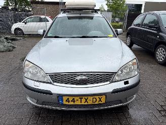 Ford Mondeo Mondeo III Wagon Combi 2000 / 2007 - 1.8 16V Combi/o  Benzine 1.798cc 92kW (125pk) FWD 2000-10/2007-03  CHBA; CHBB picture 2