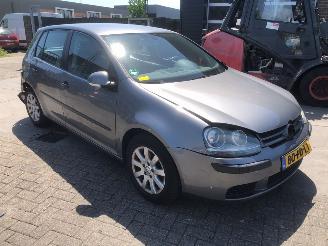 Volkswagen Golf  picture 3