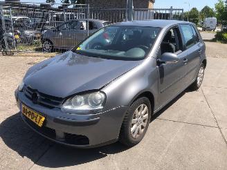 Volkswagen Golf  picture 1