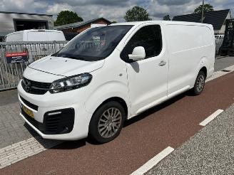 krockskadad bil bedrijf Opel Vivaro 2.0 CDTI 130KW LANG AUTOMAAT AIRCO KLIMA EURO6 2021/4