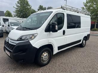 krockskadad bil bedrijf Citroën Jumper 2.2 BLUEHDI  DC MULTICAB 5P AIRCO KLMA EURO6 2020/10