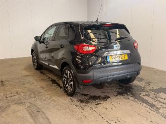 uszkodzony samochody osobowe Renault Captur 0.9 Energy TCE 12V SUV  Benzine 898cc 66kW (90pk) FWD 2017/7