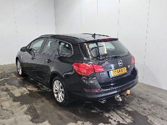 škoda osobní automobily Opel Astra SPORTS TOURER 1.4 Turbo 16V Combi/o  Benzine 1.364cc 88kW (120pk) 2012/6
