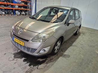 Renault Scenic 1.4 16V TCe 130 MPV  Benzine 1.397cc 96kW (131pk) FWD picture 5