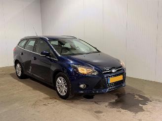 Coche accidentado Ford Focus 1.0 Ti-VCT EcoBoost 12V 125 Combi/o 2012/9
