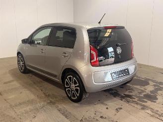 Schadeauto Volkswagen Up! 1.0 Club UP! 2016/9